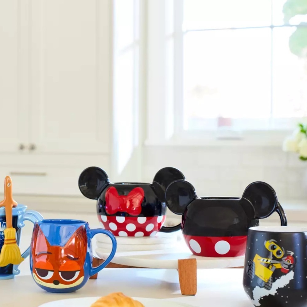 Disney Minnie Mouse XOXO Ceramic 3D Ears Red Polka Dot Mug Cup 20oz - Picture 9 of 11